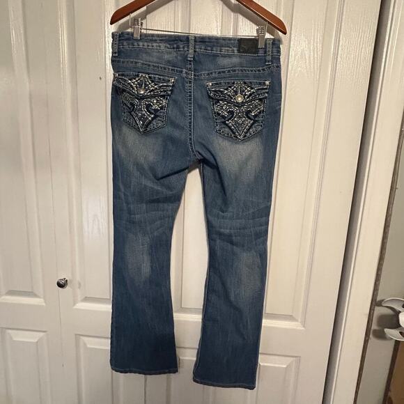 Women’s Love Nation Bootcut Jeans Size 10 Y2K Denim - Picture 4 of 8